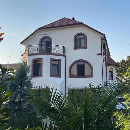 Villa Mariana Батумі Екстер'єр фото