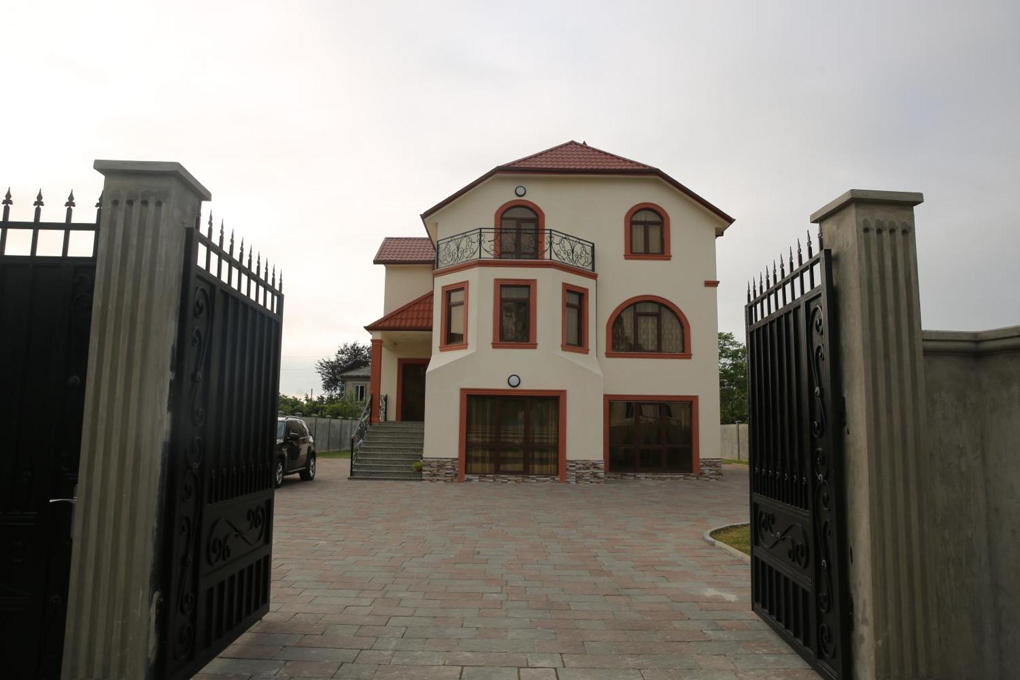 Villa Mariana Батумі Екстер'єр фото