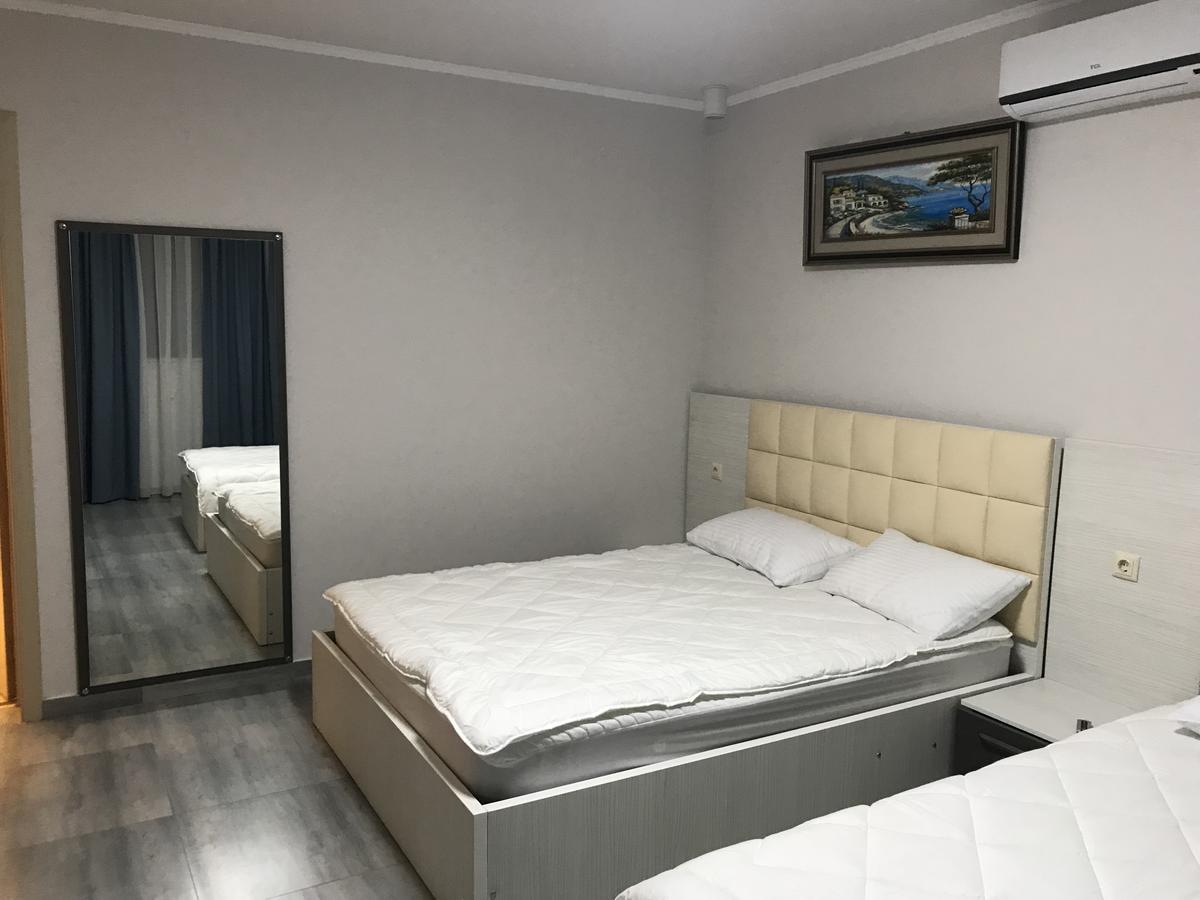 Villa Mariana Батумі Екстер'єр фото