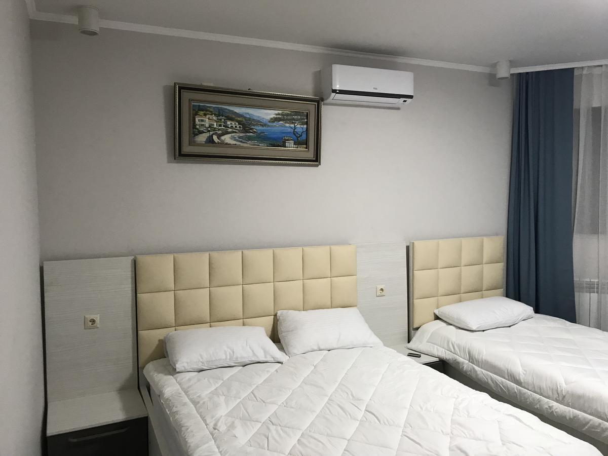 Villa Mariana Батумі Екстер'єр фото